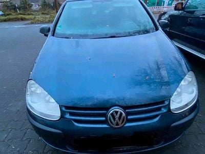 Usata VW Golf V 75 CV (55 kW) 2007 Blu Utilitaria