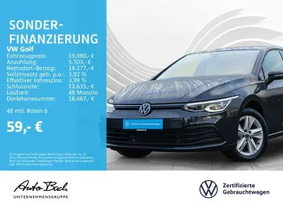Gebraucht VW Golf VIII Life 131 PS (96 kW) 2023 Grau Limousine