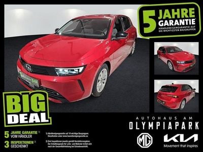 Lackierung peperoncino red/typ Gebraucht 2024 Opel Astra Business Elegance Limousine | 19.775 € (Superpreis)