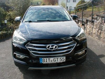 Second-hand Hyundai Santa Fe 200 CP (147 kW) 2017 Negru SUV