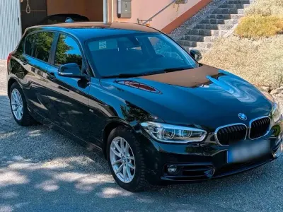 Gebraucht BMW 118 Sport Line 150 PS (110 kW) 2016 Schwarz Kleinwagen