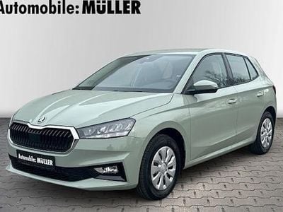 Neu Skoda Fabia Essence 95 PS (69 kW) 2026 Grün Kleinwagen