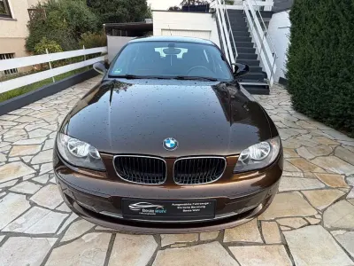 Gebraucht BMW 116 Advantage 122 PS (89 kW) 2010 Braun Kleinwagen