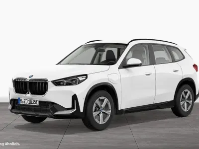 Gebraucht BMW X1 Sport Line 150 PS (110 kW) 2023 Weiß SUV