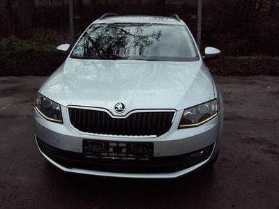 Gebraucht Skoda Octavia Joy 150 PS (110 kW) 2016 Silber Kleinwagen