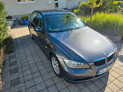 Gebraucht BMW 320 150 PS (110 kW) 2005 Grau Limousine