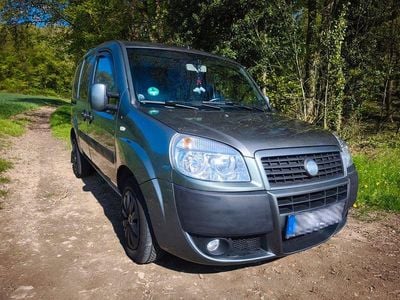 Second-hand Fiat Doblò 105 CP (77 kW) 2006 Gri Monovolum