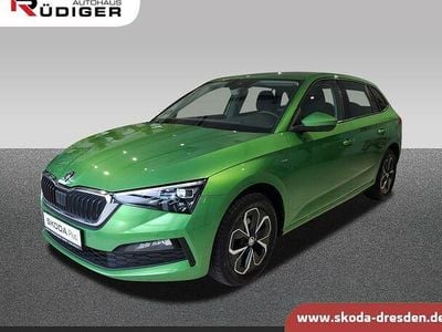 Gebraucht Skoda Scala Drive 150 PS (110 kW) 2020 Rallyegrün metallic met. Kleinwagen