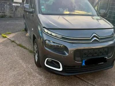 Gebraucht Citroën Berlingo Shine 131 PS (96 kW) 2019 Grau Van / Kleinbus