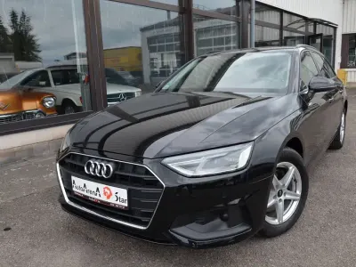 Gebraucht Audi A4 Basis 136 PS (100 kW) 2021 Schwarz Kombi