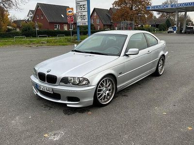 BMW 323