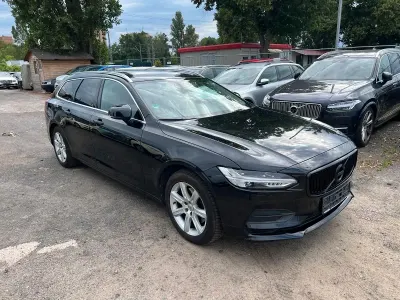 Gebraucht Volvo V90 Momentum 190 PS (139 kW) 2016 Schwarz Kombi