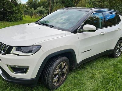Weiß Gebraucht 2020 Jeep Compass Limited SUV | 22.000 € (Fairer Preis)