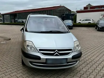 Używany Citroën C8 136 KM (100 kW) 2005 Srebrny Minivan