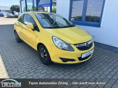 Gebraucht Opel Corsa Edition 69 PS (50 kW) 2010 Sunny yellow (uni) Kleinwagen