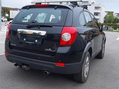 Schwarz Gebraucht 2010 Chevrolet Captiva LS SUV | 1.750 € (Superpreis)