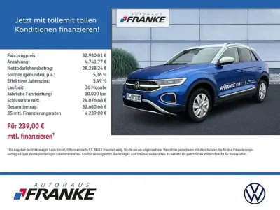 Gebraucht VW T-Roc Cabriolet IQ Drive 150 PS (110 kW) 2025 Ravennablau,pure white SUV