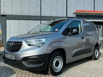 Gebraucht Opel Combo Edition 102 PS (75 kW) 2023 Grau Van / Kleinbus