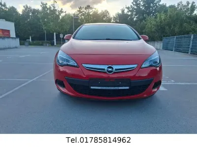Gebraucht Opel Astra GTC Basis 170 PS (125 kW) 2016 Rot