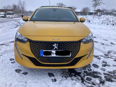 Gebraucht Peugeot e-208 100 kW (136 PS) 2021 Gelb Kleinwagen