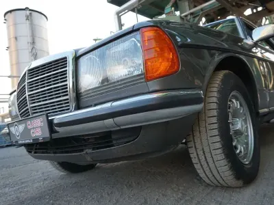 Gebraucht Mercedes 280 185 PS (136 kW) 1982 Grau Coupé