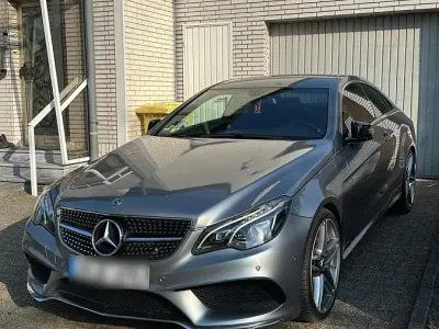 Gebraucht Mercedes E250 204 PS (150 kW) 2013 Grau Coupé