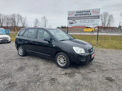 Gebraucht Kia Carens Spirit 128 PS (94 kW) 2011 Van / Kleinbus