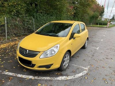 Usata Opel Corsa Innovation 80 CV (58 kW) 2009 Giallo Utilitaria
