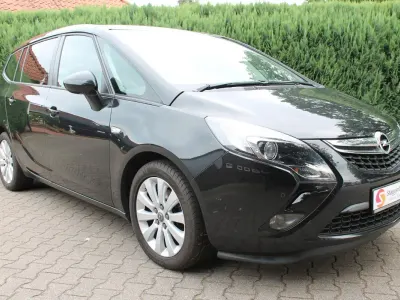 Gebraucht Opel Zafira Tourer 140 PS (102 kW) 2015 Schwarz Van / Kleinbus