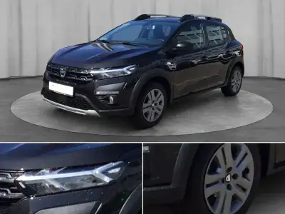 Usata Dacia Sandero Comfort 101 CV (74 kW) 2022 Nero Utilitaria