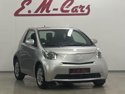 Gebraucht Toyota iQ 68 PS (50 kW) 2009 Silber Kleinwagen