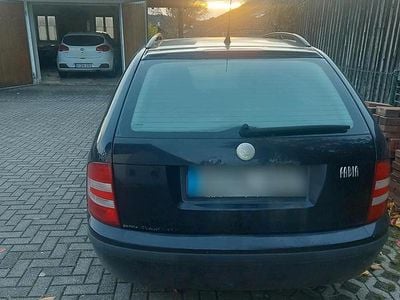 Schwarz Gebraucht 2007 Skoda Fabia Kombi | 450 € (Fairer Preis)