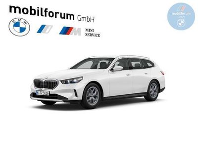 Neu BMW 520 Sport Line 197 PS (144 kW) 2026 Weiß Kombi