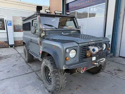 Gebraucht Land Rover Defender S 122 PS (89 kW) 1998 Grau Kombi