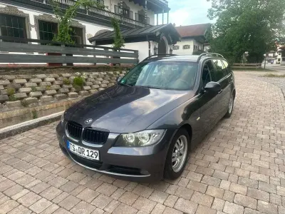 Gebraucht BMW 320 150 PS (110 kW) 2005 Grau Kombi