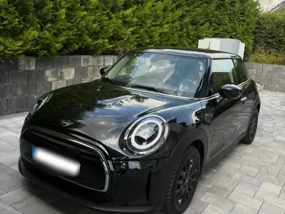 Gebraucht Mini Cooper Coupé 106 PS (77 kW) 2022 Schwarz Coupé
