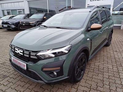 Neu Dacia Jogger Extreme 110 PS (80 kW) 2025 Grün Van / Kleinbus