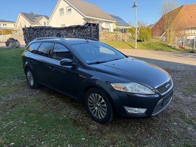 Usata Ford Mondeo 140 CV (102 kW) 2010 Grigio Berlina