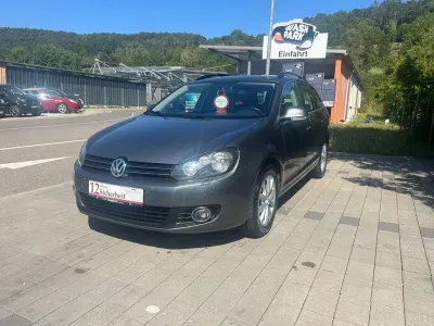 Gebraucht VW Golf VI Comfortline 122 PS (89 kW) 2011 Grau Kombi