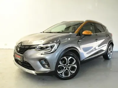 Gebraucht Renault Captur Bose Edition 154 PS (113 kW) 2020 Grau SUV