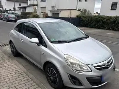 Gebraucht Opel Corsa 87 PS (63 kW) 2012 Silber Kleinwagen