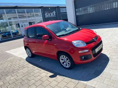 Gebraucht Fiat Panda Lounge 86 PS (63 kW) 2017 Rot Kleinwagen