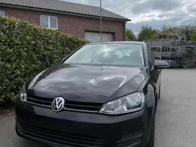 Gebraucht VW Golf VII 81 PS (59 kW) 2013 Schwarz Kleinwagen