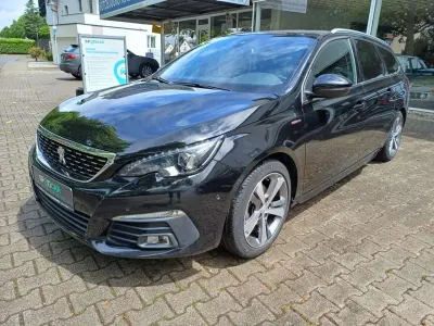 Gebraucht Peugeot 308 SW GT 131 PS (96 kW) 2020 Perla nera schwarz metallic Kombi
