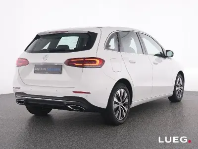 Gebraucht Mercedes B250e Progressive 218 PS (160 kW) 2022 Weiß Kleinwagen