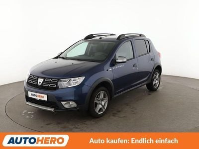 Gebraucht Dacia Sandero Prestige 90 PS (66 kW) 2017 Blau Kleinwagen