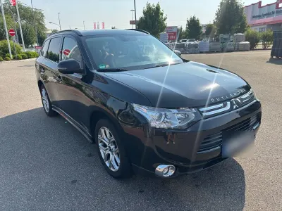 Gebraucht Mitsubishi Outlander Instyle 150 PS (110 kW) 2014 Schwarz SUV
