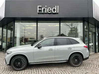 Gebraucht Mercedes GLC220 AMG 197 PS (144 kW) 2025 Grau SUV