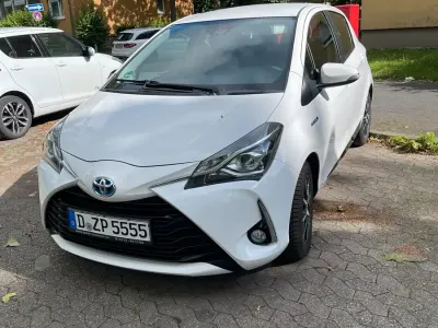 Gebraucht Toyota Yaris 103 PS (75 kW) 2018 Weiß Kleinwagen