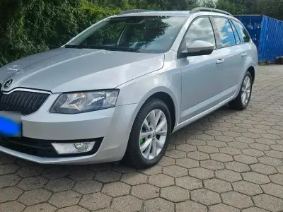 Gebraucht Skoda Octavia 150 PS (110 kW) 2014 Silber Kombi
